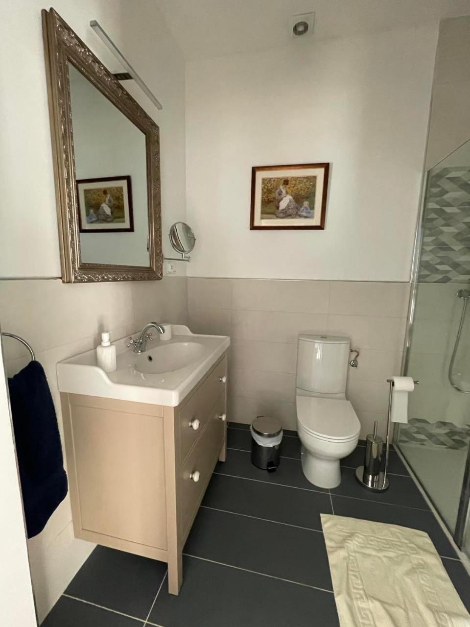 Le Grand Berger Chambres D'Hotes Angeac-Charente ภายนอก รูปภาพ